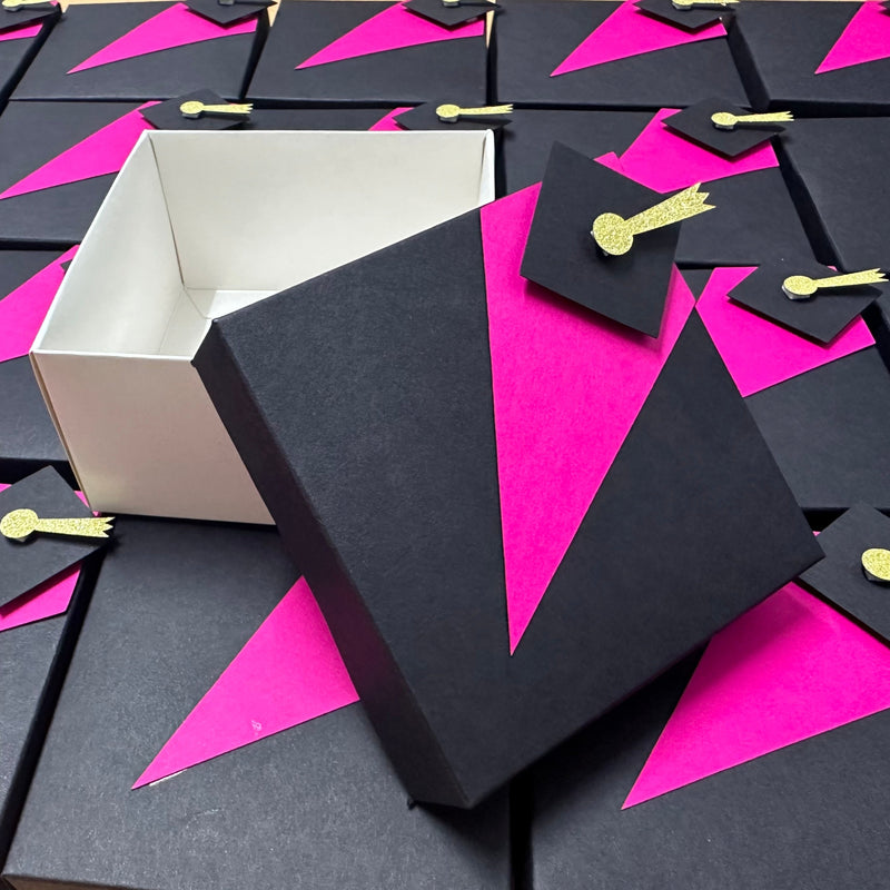 Graduation cake box by MODEL